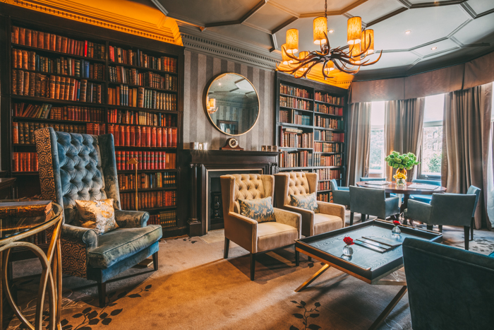 11-cadogan-gardens-library