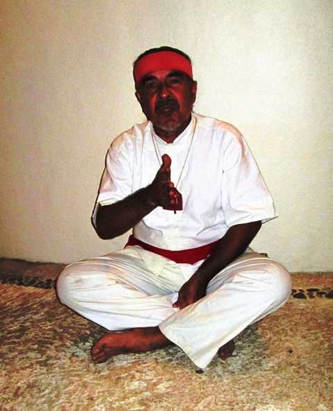 4. Shamas Jesus Eduardo