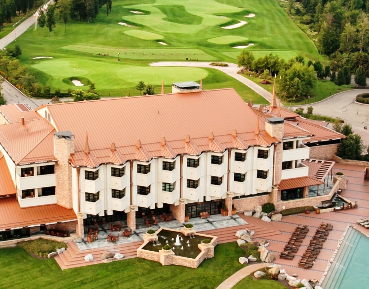 5-aerial-of-falling-rock