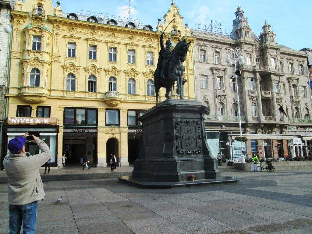 6. Zagreb